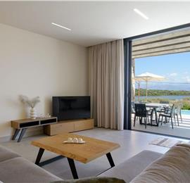 3 bedroom villa with pool & sea view, near Acharavi, sleeps 6